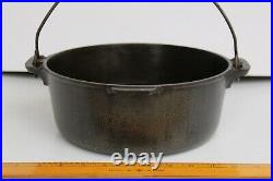 1920 GRISWOLD Cast Iron #8 Large Logo Tite Top Dutch Oven 833 D Erie Pa NICE