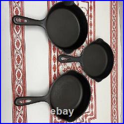3 Vintage Griswold Skillets 2 #4 With Small Logos 702 & #3 With Large Logo 709