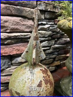 ANTIQUE HEAVY LARGE CAST FINIAL FOR ROOF OR GARDEN DECOR 25.5 Height