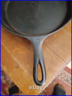 AWESOME VINTAGE GRISWOLD 704 A LARGE BLOCK CAST IRON SKILLET VERY NICE 1930s