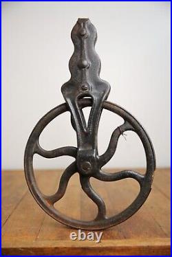 Antique Large Industrial Cast Iron Barn Pulley Steam Punk Light Lamp Part old