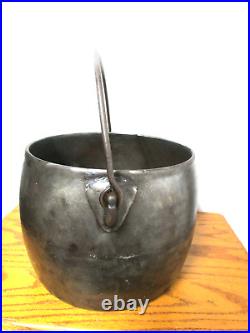 Antique S. P. & Co. Phila Philadelphia LRG Cast Iron 8 Quart Pot withHandle