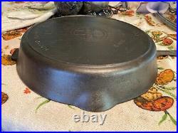 Cast Iron skillet #12 Griswold large logo heat ring cleaned