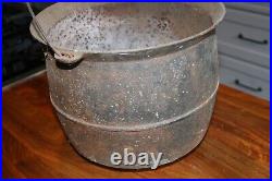 Early 18th Century Large Hanging Antique Cast Iron Cookpot