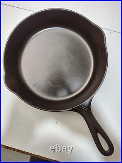 Fully Restored GRISWOLD #6 Cast Iron Skillet 8 Large Logo 699 Seasoned Flat