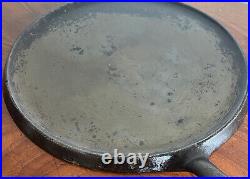 GRISWOLD Cast Iron 9 Large Slant Logo Round Griddle 739 X Bar Heat Ring Tortilla