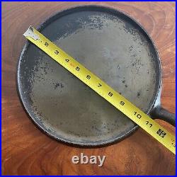 GRISWOLD Cast Iron 9 Large Slant Logo Round Griddle 739 X Bar Heat Ring Tortilla