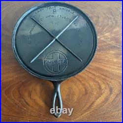 GRISWOLD Cast Iron 9 Large Slant Logo Round Griddle 739 X Bar Heat Ring Tortilla