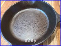 GRISWOLD Cast Iron SKILLET Frying Pan #4 LARGE BLOCK LOGO