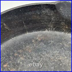 Griswold #8 Cast Iron Skillet No. 704B Large Block Logo 10 Inch Fry Pan