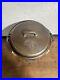 Griswold_9_Cast_Iron_Dutch_Oven_With_Large_Logo_Matching_Cover_01_gpeq