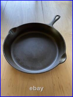 Griswold #9 Cast Iron Skillet with Large Logo & Heat Ring
