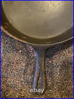 Griswold Cast Iron #10 Large Block Logo Skillet with Heat Ring And Lid