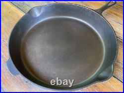 Griswold Cast Iron #12 Large Block Logo Skillet with Heat Ring