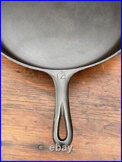 Griswold Cast Iron #14 Large Block Logo Skillet with Heat Ring