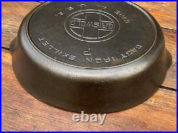 Griswold Cast Iron #7 Large Block Logo Skillet with Heat Ring