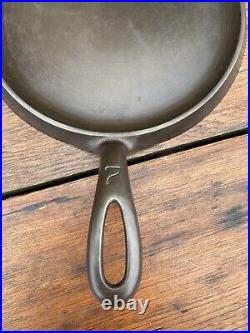 Griswold Cast Iron #7 Large Logo Handle Griddle