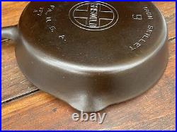 Griswold Cast Iron #9 Large Logo Skillet with Wooden Handle