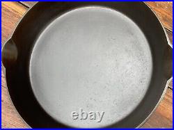 Griswold Cast Iron #9 Large Logo Skillet with Wooden Handle