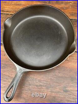 Griswold Cast Iron Matching Large Logo Skillet Set 3-9