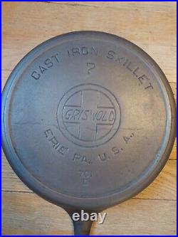 Griswold Cast Iron Skillet 7 Large Block Slant Logo Heat Ring 701E seasoned