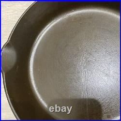 Griswold ERIE #7 701 Cast Iron Skillet Slant Large Logo Heat Ring Vintage