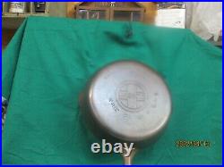 Griswold no 7 skillet. Large logo. Tested on glass surface.no spin no wobble