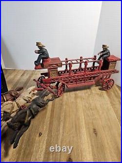 LARGE CAST IRON 3 HORSE DRAWN FIRE WAGON Complete