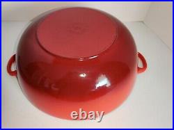 LE CREUCET #32 Large Cherry Red Enamel Cast Iron Chef's Dutch Oven Seafood Oven