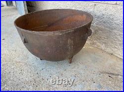 Large Antique Cast Iron Wash Pot Cauldron