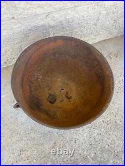 Large Antique Cast Iron Wash Pot Cauldron