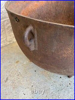 Large Antique Cast Iron Wash Pot Cauldron