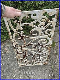 Large CAST IRON MAT Ornate Victorian Furnace HEAT Grate Antique Window Vent #18