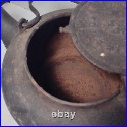 Large Cast Iron Kettle Antique Swivel Top Lid Tea Pot Rustic Primitive 1800's #8