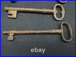 Lot of 5 Large Antique Cast Iron Skeleton Keys