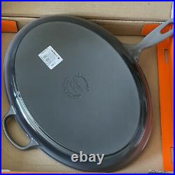 NEW RARE GRAY Le Creuset Iron LARGE OVAL Skillet, 15.75 Griddle Fry Pan