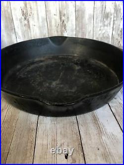 No. 9 Griswold Cast Iron Skillet P/n 710 B With Large Logo