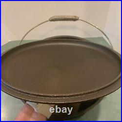 Old Mountain Extra Large Cast Iron Dutch Oven/Roaster 12 Diameter With Lid