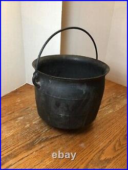 Rare Large 10.75T Cast Iron Cauldron Kettle Pot With Stove Insert & Gate Mark