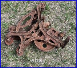 Rare X-Large Cast Iron Nay Sling Set Hay Trolley Barn Pulley Tool