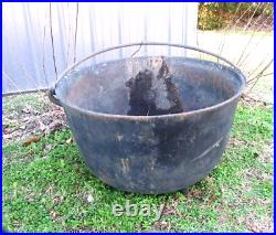 Vintage Cast Iron Large Hog Pot Scalding Pot with handle 25 1/2 diameter 16 ta