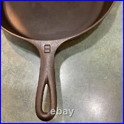 Vintage GRISWOLD #8 Cast Iron Skillet Large Logo 704 A Lye Cleaned Wobble/Spin
