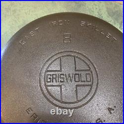 Vintage GRISWOLD #8 Cast Iron Skillet Large Logo 704 W Lye Cleaned Sets Level
