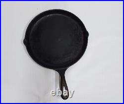 Vintage GRISWOLD Cast Iron SKILLET Frying Pan #108 LARGE BLOCK LOGO (Sits Flat)