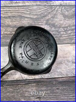 Vintage GRISWOLD Cast Iron SKILLET Frying Pan # 3 LARGE BLOCK LOGO Ironspoon