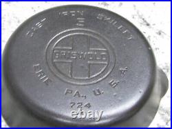 Vintage Griswold #5 Cast Iron Large Logo 724a Skillet