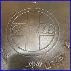 Vintage Griswold #8 Cast Iron Skillet 704 R Large Slant Logo Heat Ring Wobble
