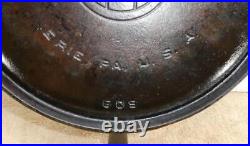 Vintage Griswold # 9 Round Cast Iron Griddle Large Logo Erie PA 609A