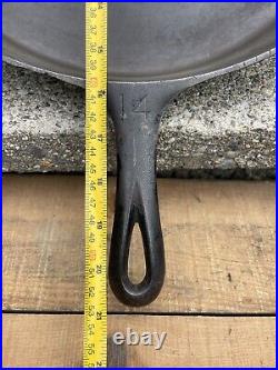 Vintage Griswold Cast Iron Skillet Pan #14 #718 Erie PA USA Large Heat Ring