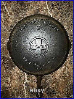 Vintage Griswold No. 9 Large Block Logo Cast Iron Skillet 710F